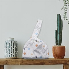 Bluey, Bluey Merch, Bluey Pattern, Bluey Bluey, Bingo, Bluey Design, Bluey Dog Japanese Wrist Knot Bag