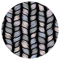 Seamless-pattern-with-interweaving-braids Round Trivet