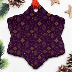 Moon Stars Pattern Ornament (snowflake)